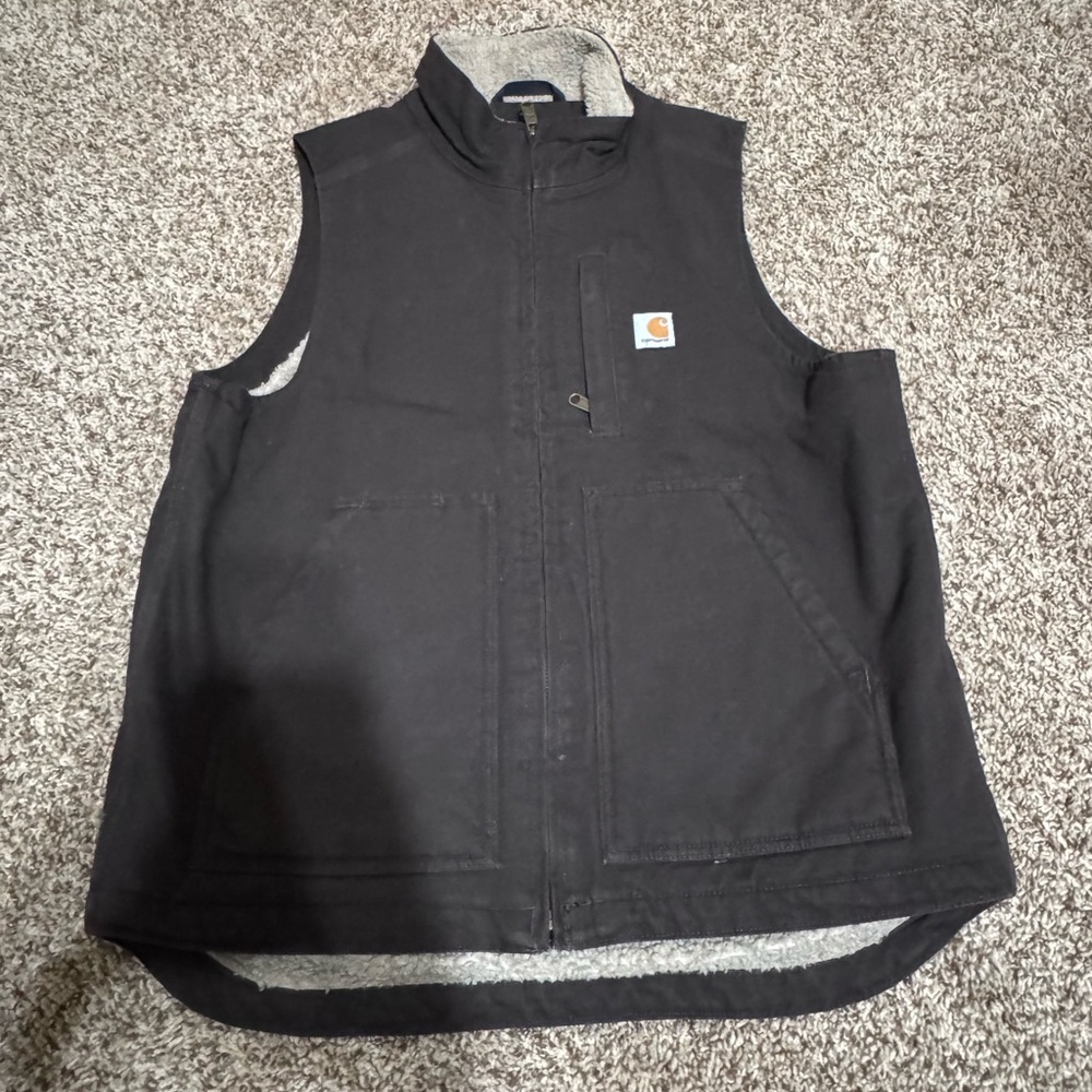 Carhartt men’s Sherpa lined vest
